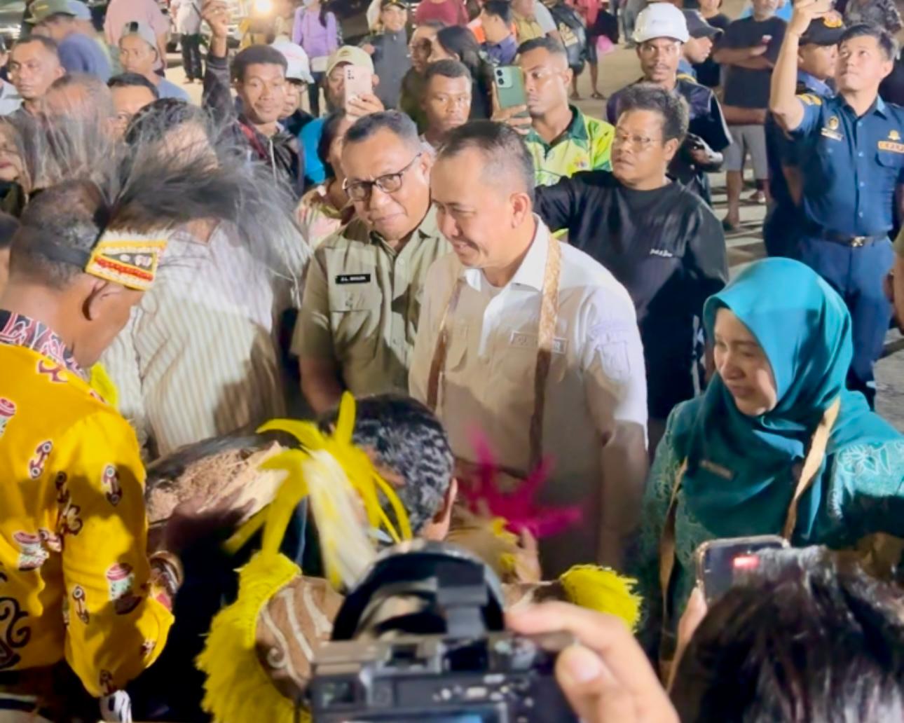 Pj. Gubernur Papua Tiba di Biak, Lanjutkan Kunjungan Kerja ke Biak Numfor dan Supiori